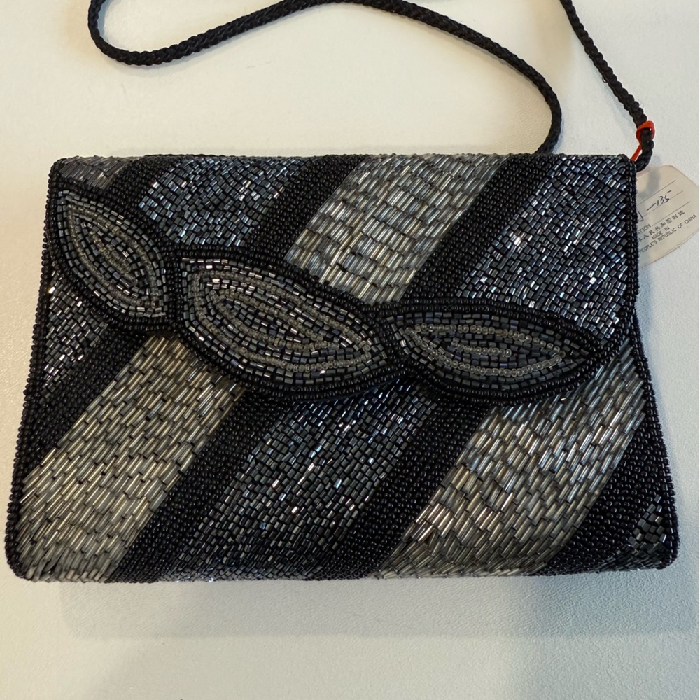 Vintage Chinese Arts & Crafts 50’s Handmade Beaded Evening Clutch Flap Purse